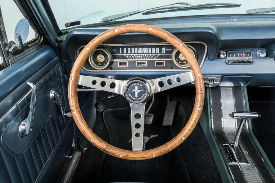 1966 Ford Mustang - Thumbnail 8