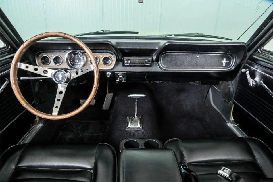 1966 Ford Mustang - Thumbnail 7
