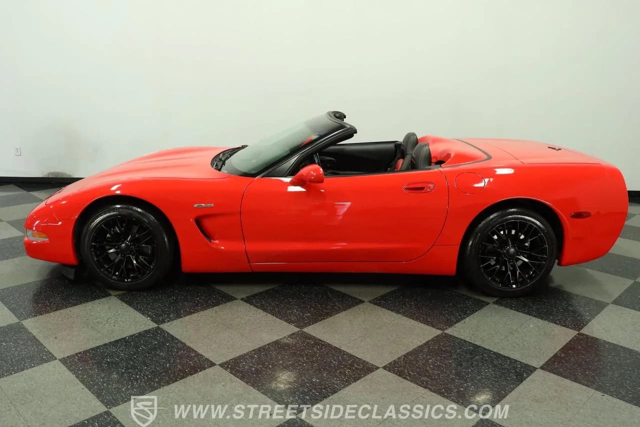 1999 Chevrolet Corvette Convertible - Thumbnail 2
