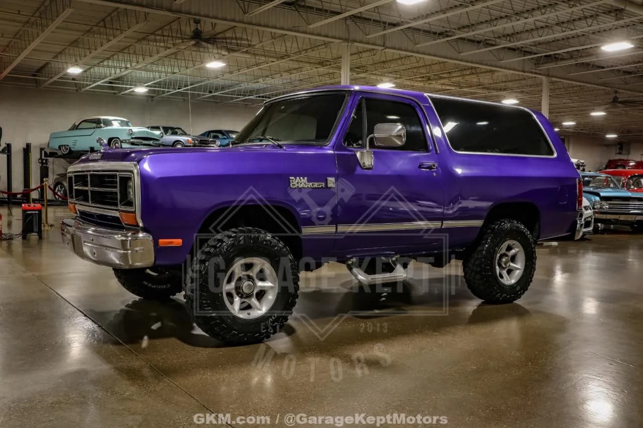 1989 Dodge Ramcharger - Thumbnail 4