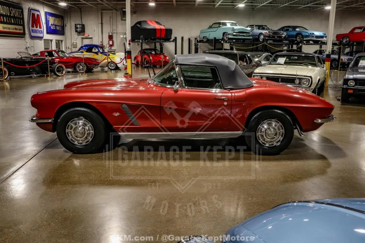 1962 Chevrolet Corvette - Thumbnail 5