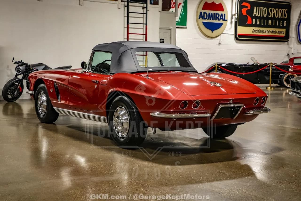 1962 Chevrolet Corvette - Thumbnail 6