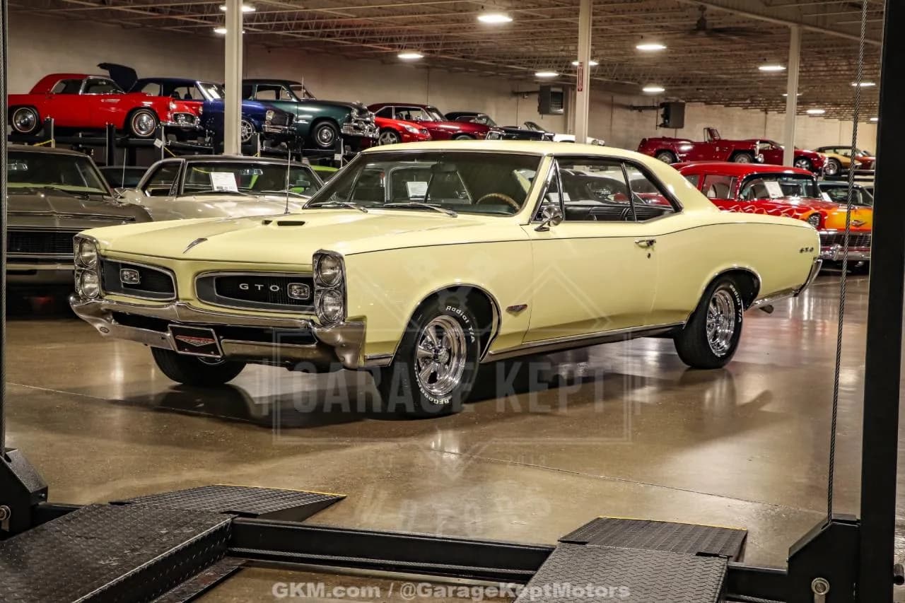 1966 Pontiac GTO - Thumbnail 3