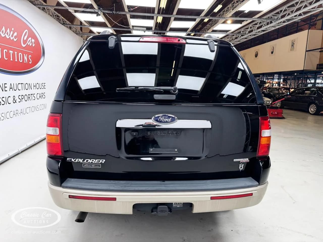 2010 Ford Explorer - Thumbnail 5