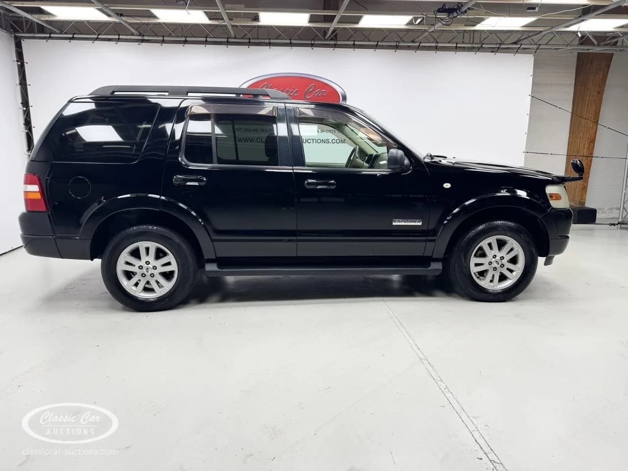 2008 Ford Explorer - Thumbnail 6