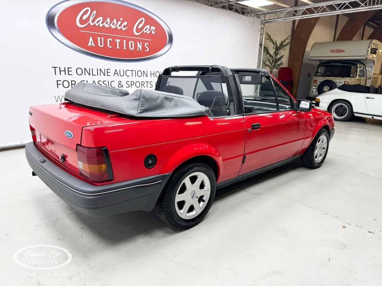 1987 Ford Escort - Thumbnail 5