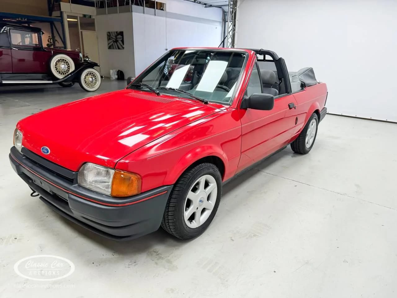 1987 Ford Escort - Thumbnail 3