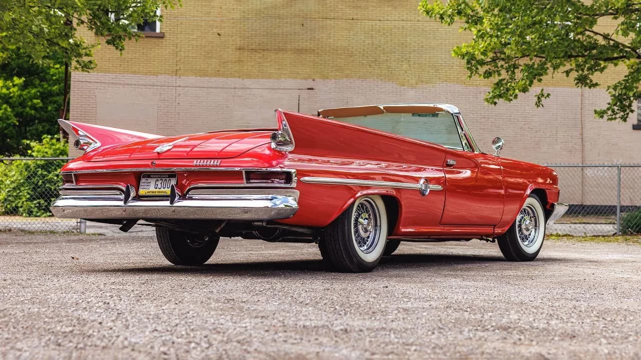 1961 Chrysler 300 G Convertible - Thumbnail 2