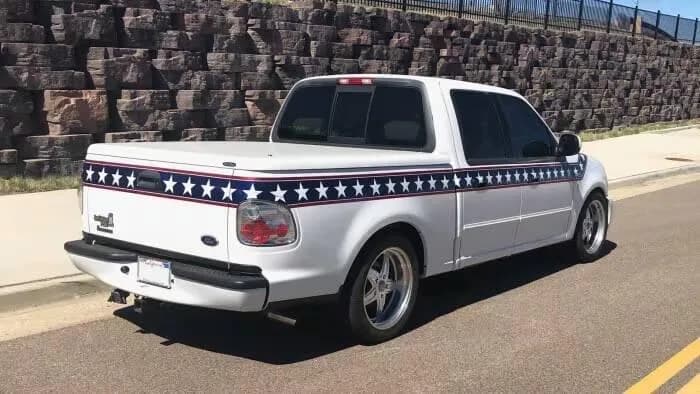 2002 Ford F-150 - Thumbnail 3