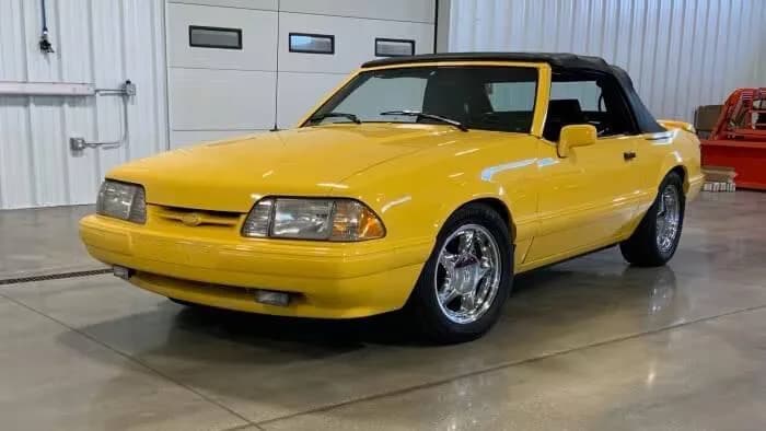 1993 Ford Mustang