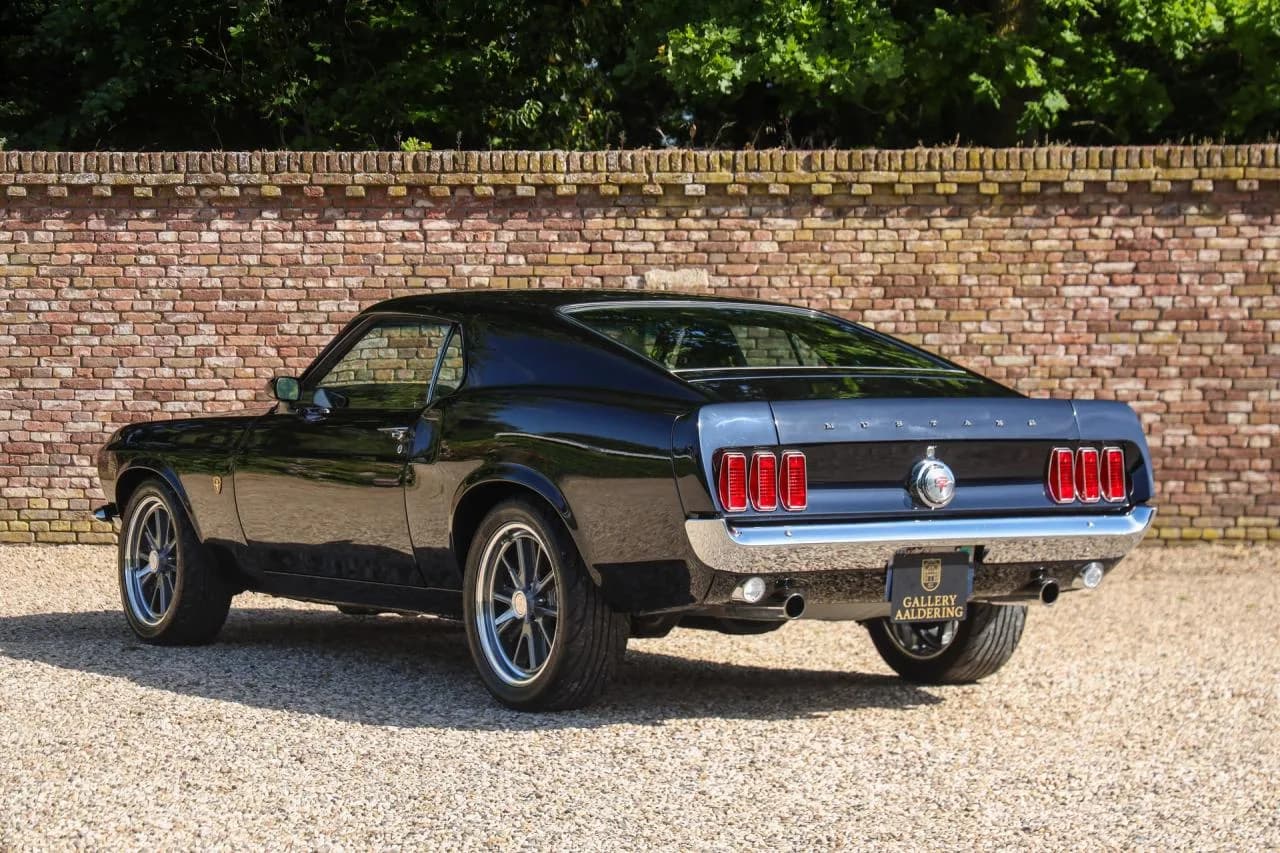 1969 Ford Mustang 302 Fastback &ldquo;Bare metal restoration&rdquo; - Thumbnail 2
