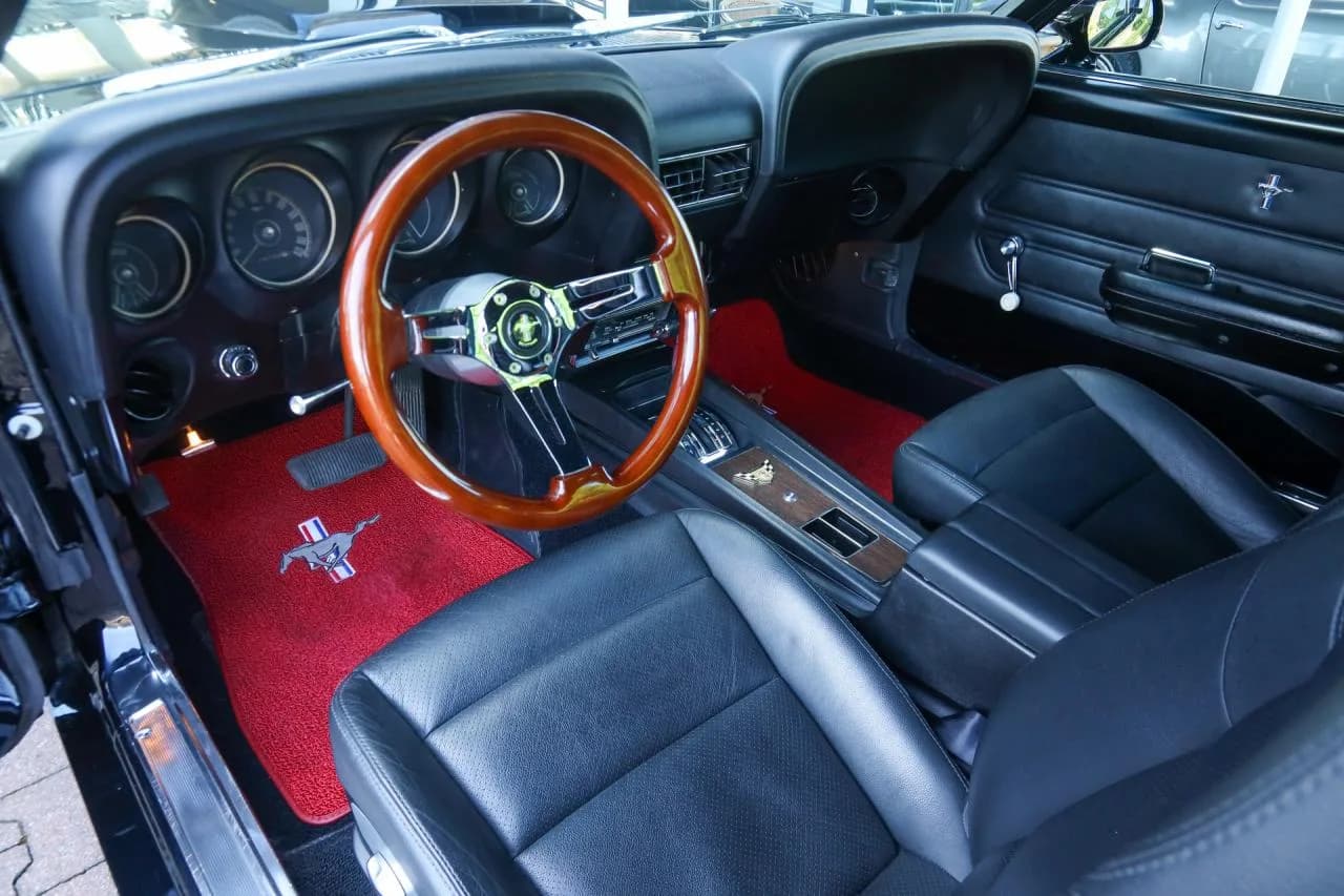 1969 Ford Mustang 302 Fastback &ldquo;Bare metal restoration&rdquo; - Thumbnail 3