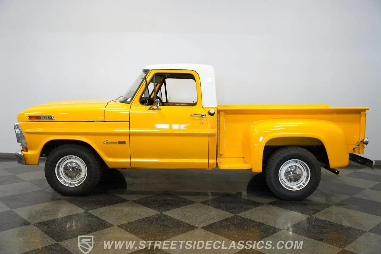 1972 Ford F-100 Stepside - Thumbnail 2
