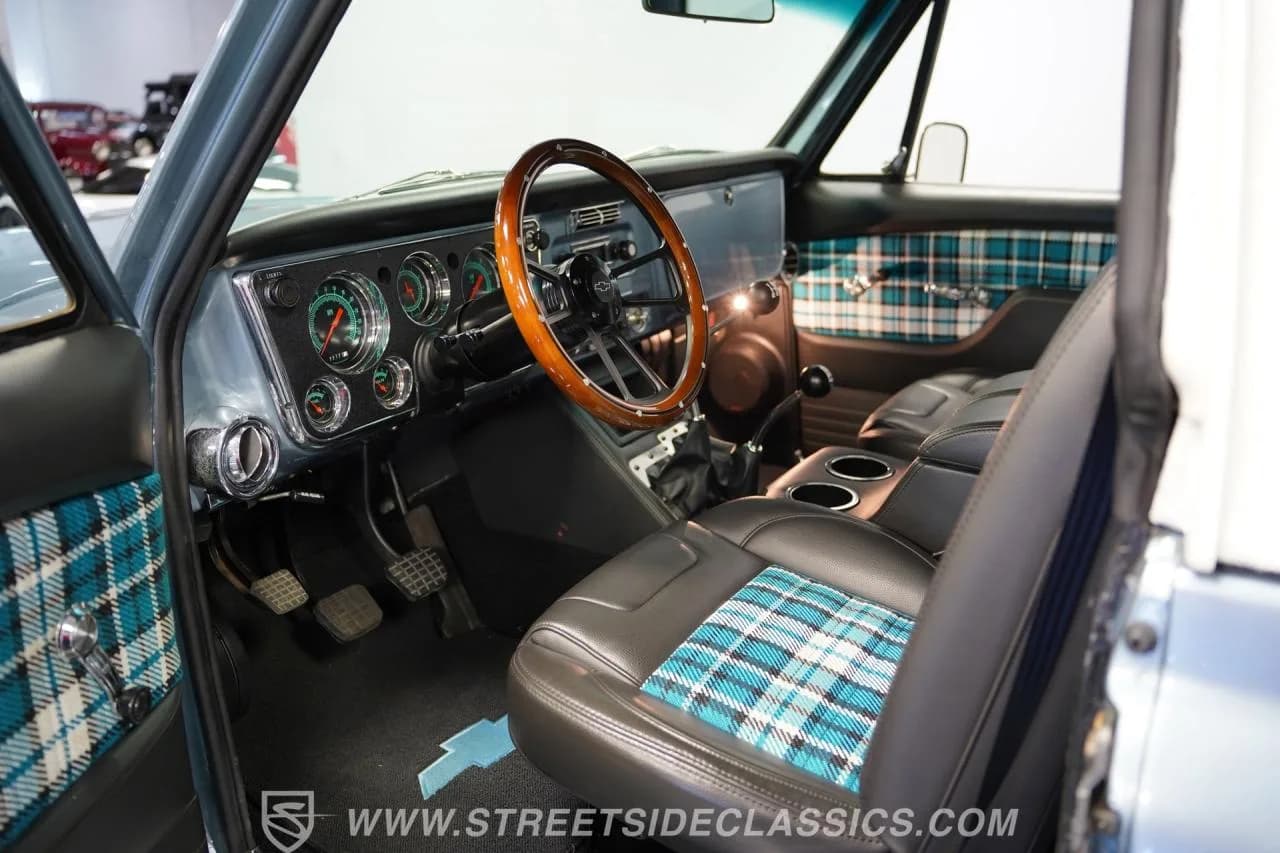 1970 Chevrolet Blazer K5 4x4 - Thumbnail 4