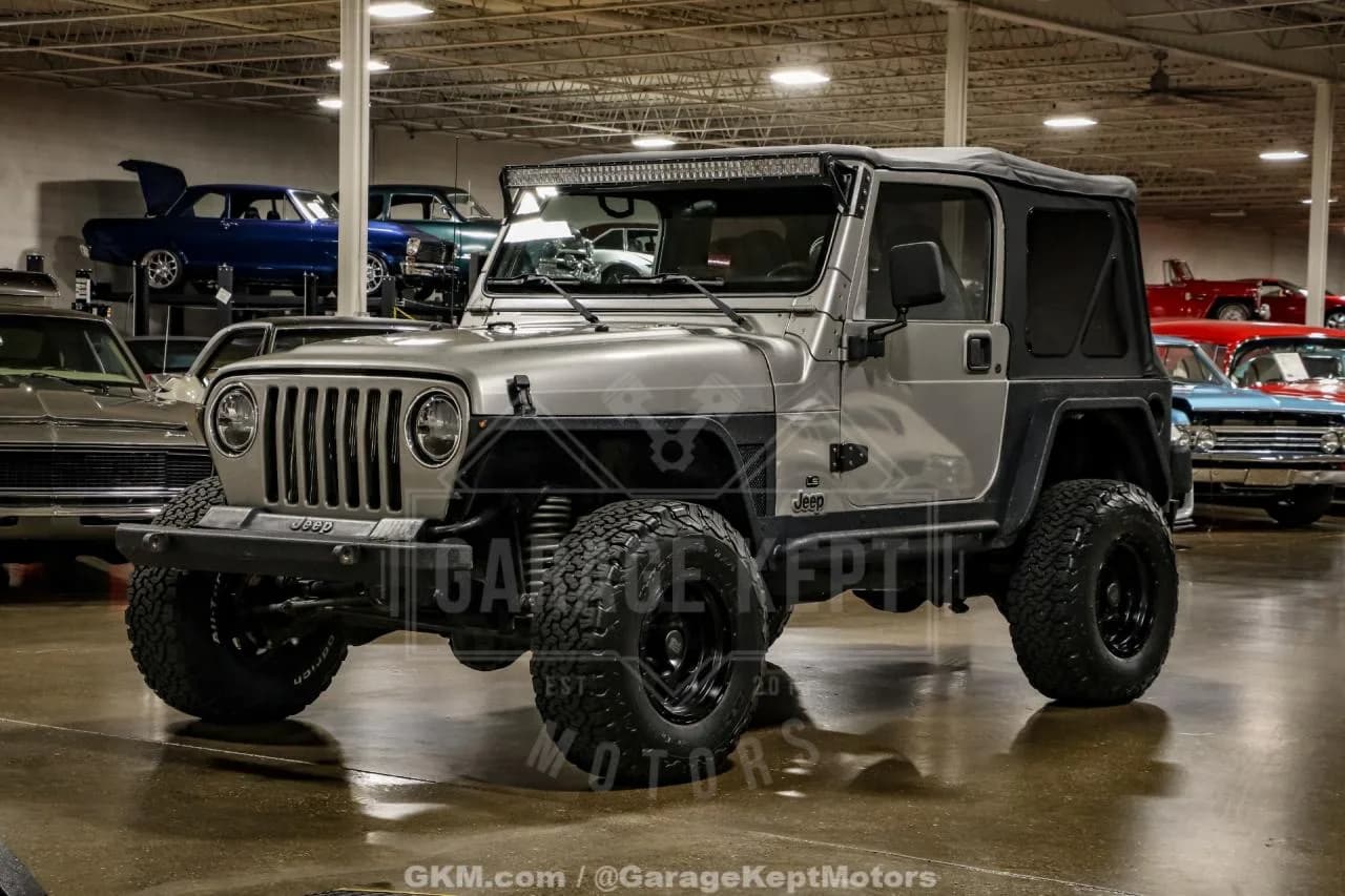 2002 Jeep Wrangler - Thumbnail 3