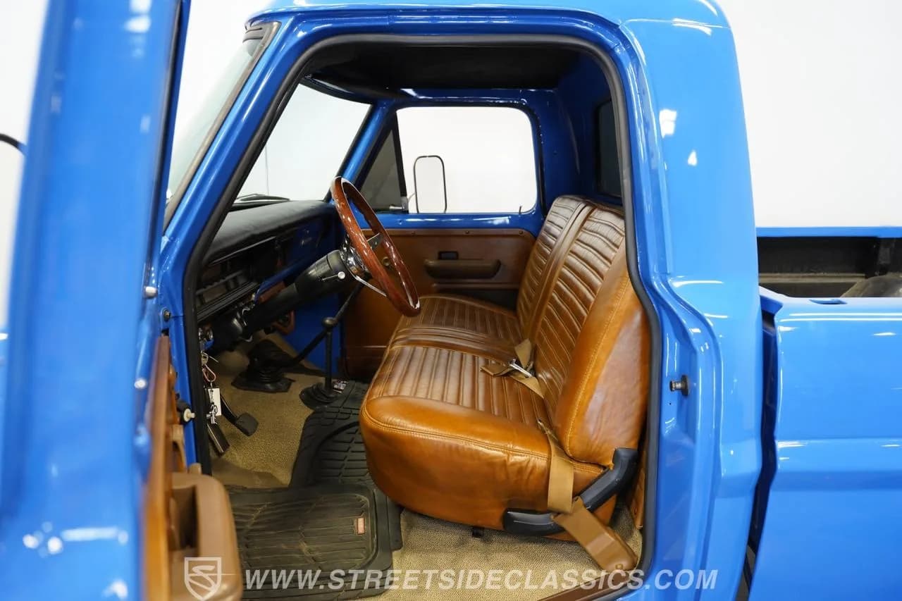 1972 Ford F-250 Highboy 4x4 - Thumbnail 3