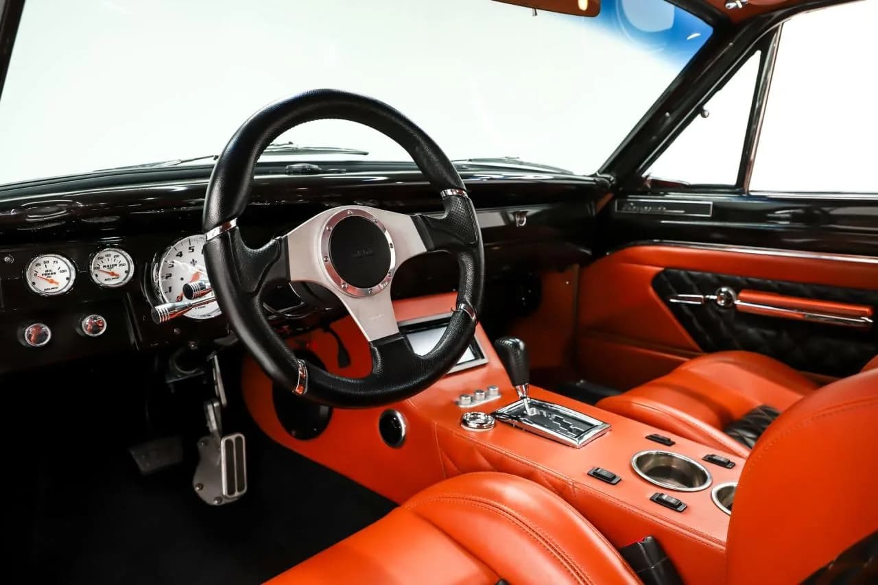 1966 Plymouth Barracuda - Thumbnail 3
