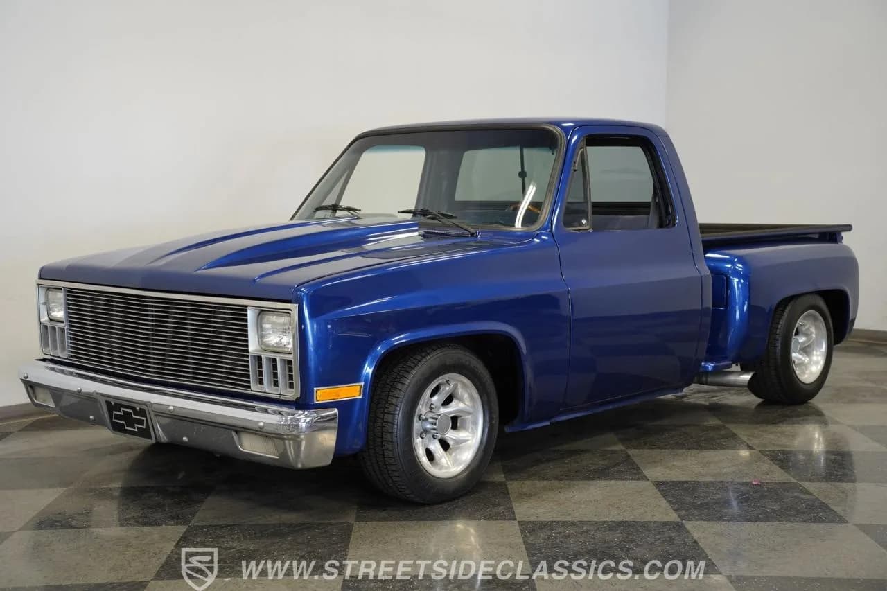 1981 Chevrolet c10 Stepside - Thumbnail 6