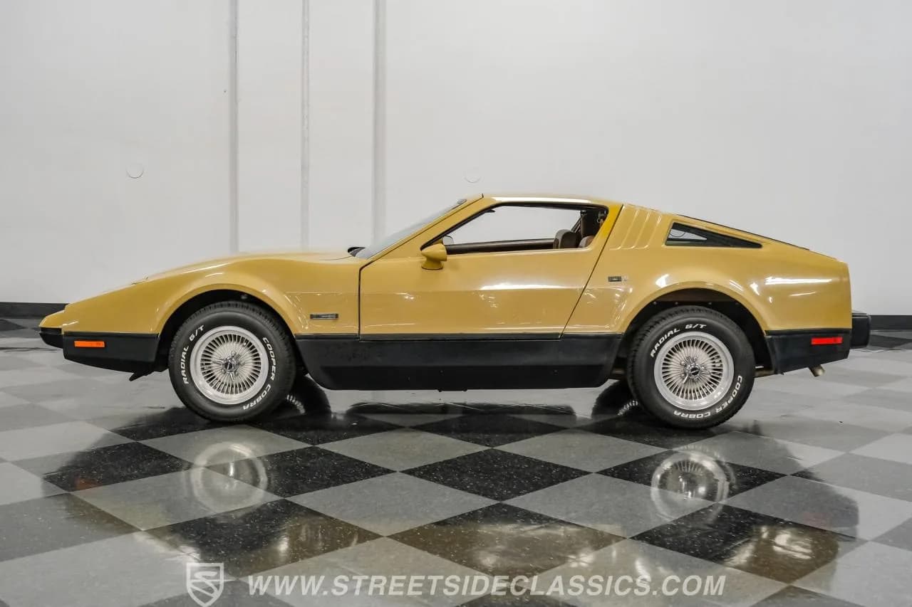 1975 Bricklin SV-1 - Thumbnail 8