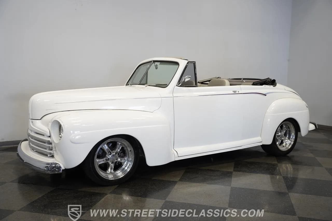 1947 Ford Deluxe Convertible Restomod - Thumbnail 7