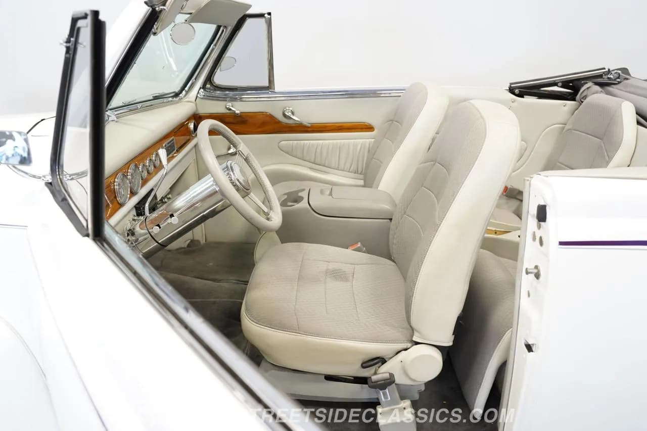 1947 Ford Deluxe Convertible Restomod - Thumbnail 3