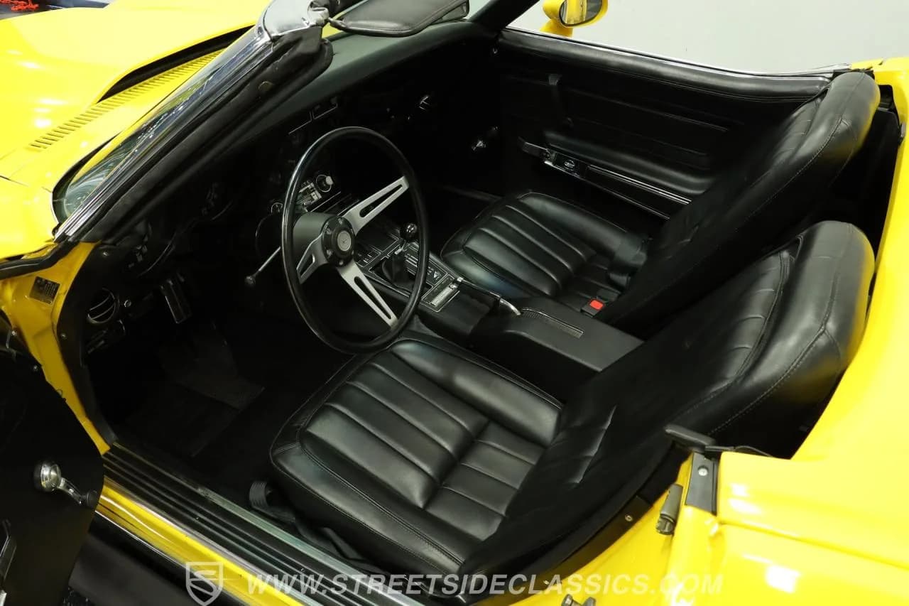 1971 Chevrolet Corvette Convertible - Thumbnail 4