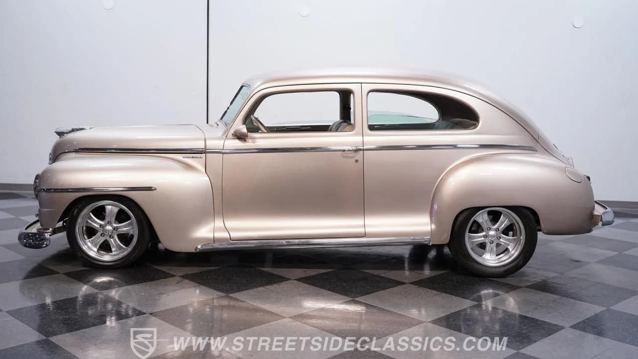 1948 Plymouth Deluxe - Thumbnail 2