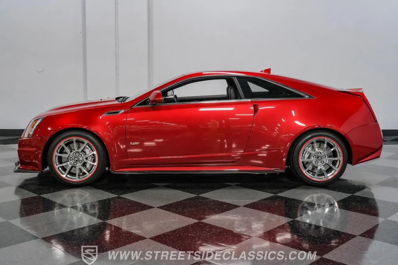 2012 Cadillac CTS V Coupe - Thumbnail 2