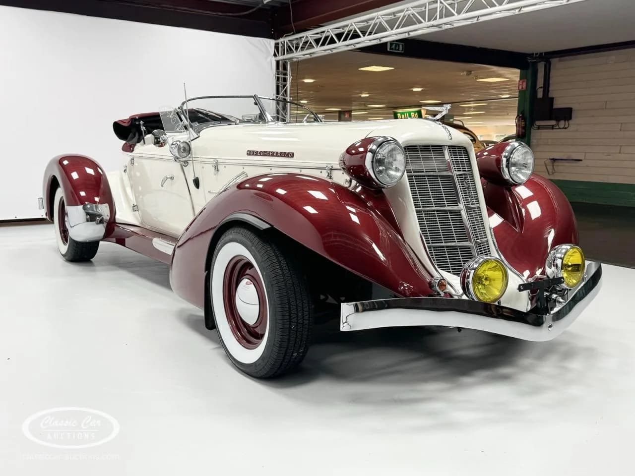 1979 Auburn Speedster - Thumbnail 3