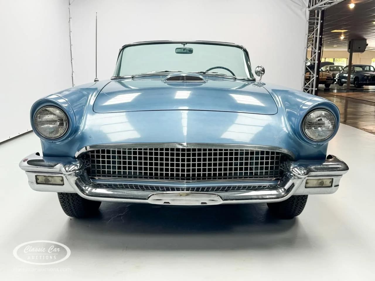 1955 Ford Thunderbird - Thumbnail 2