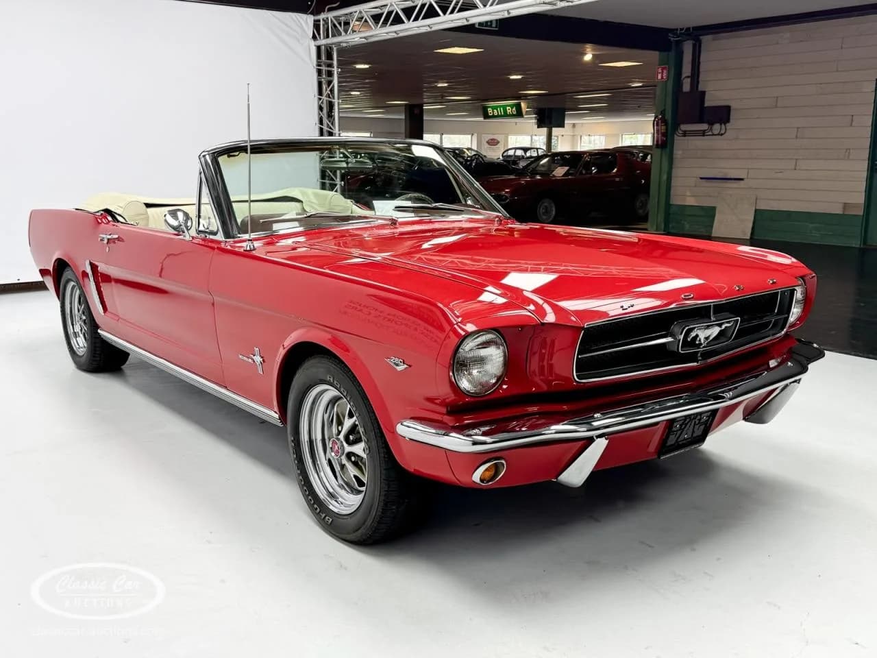1964 Ford Mustang - Thumbnail 4