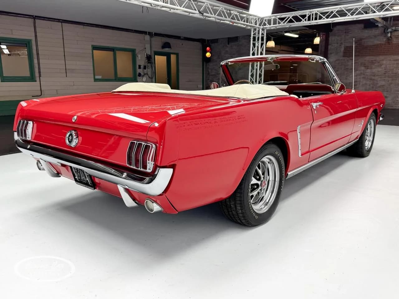 1964 Ford Mustang - Thumbnail 5