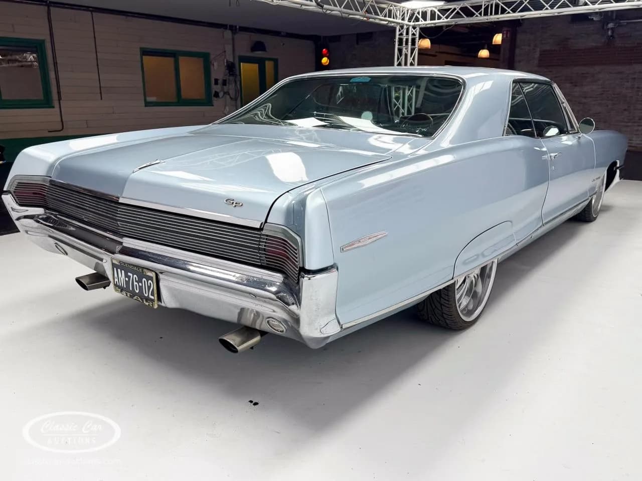 1965 Pontiac Grand Prix - Thumbnail 4