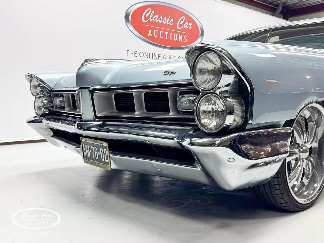 1965 Pontiac Grand Prix - Thumbnail 7