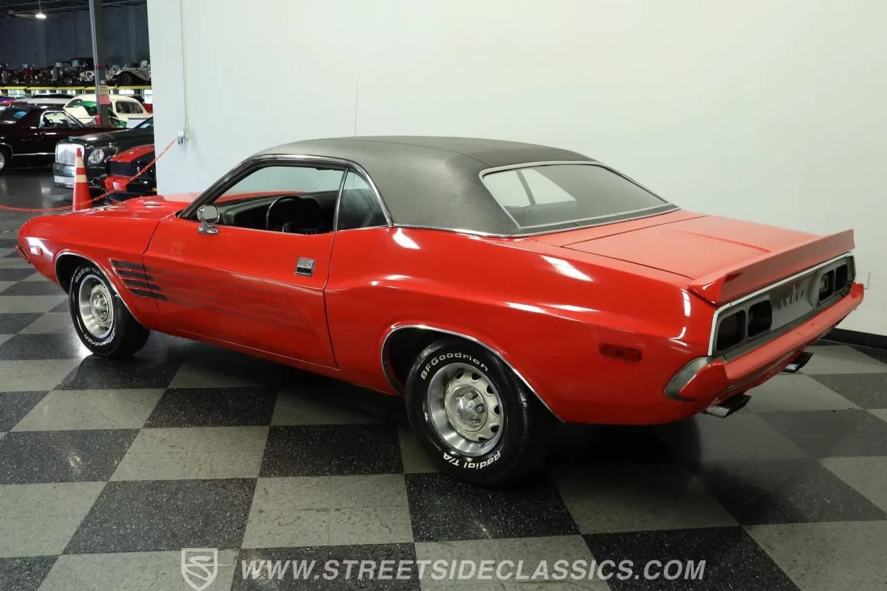 1973 Dodge Challenger Rallye - Thumbnail 7