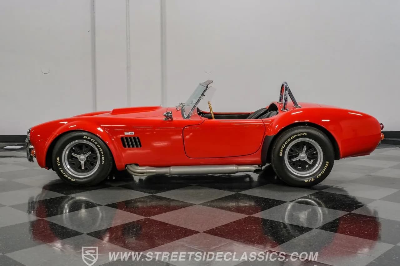 1965 Shelby Cobra Classic Roadster LTD - Thumbnail 6
