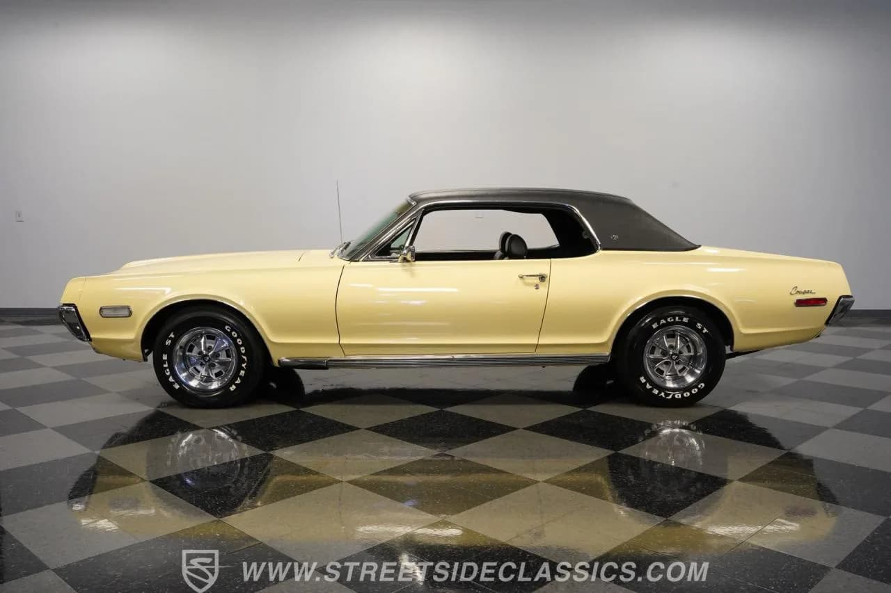 1968 Mercury Cougar XR7 - Thumbnail 2
