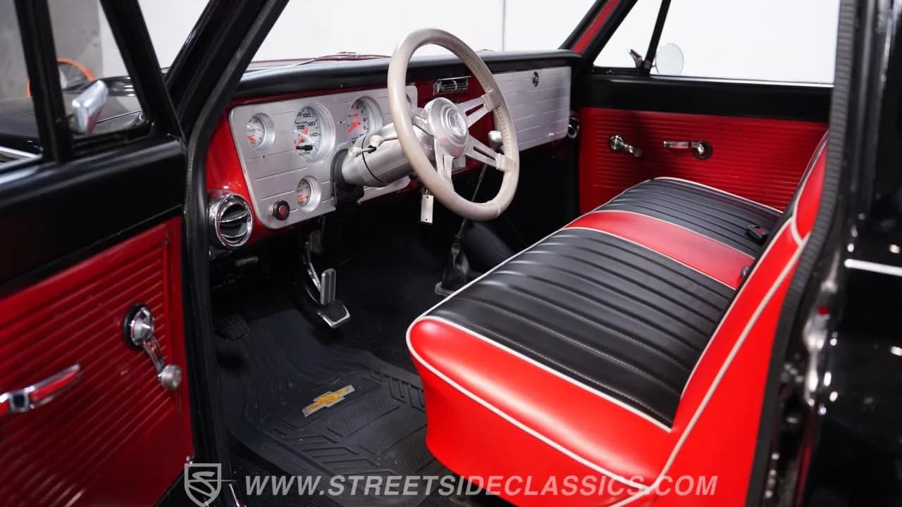 1969 Chevrolet c10 Stepside - Thumbnail 4