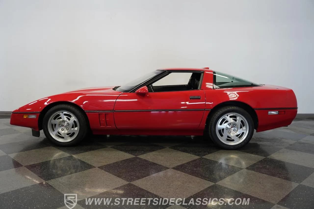 1990 Chevrolet Corvette ZR1 - Thumbnail 8