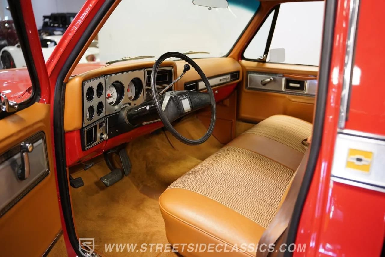 1979 Chevrolet C10 Silverado - Thumbnail 4