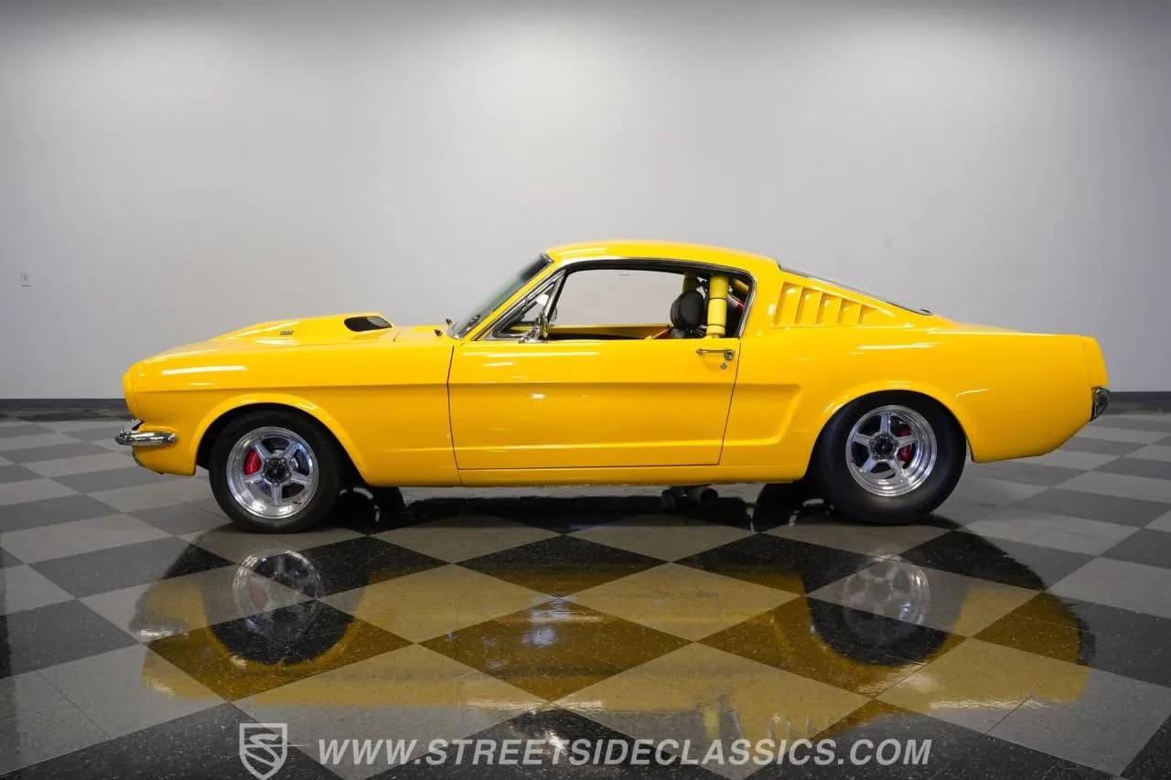 1965 Ford Mustang Fastback Pro Street - Thumbnail 2