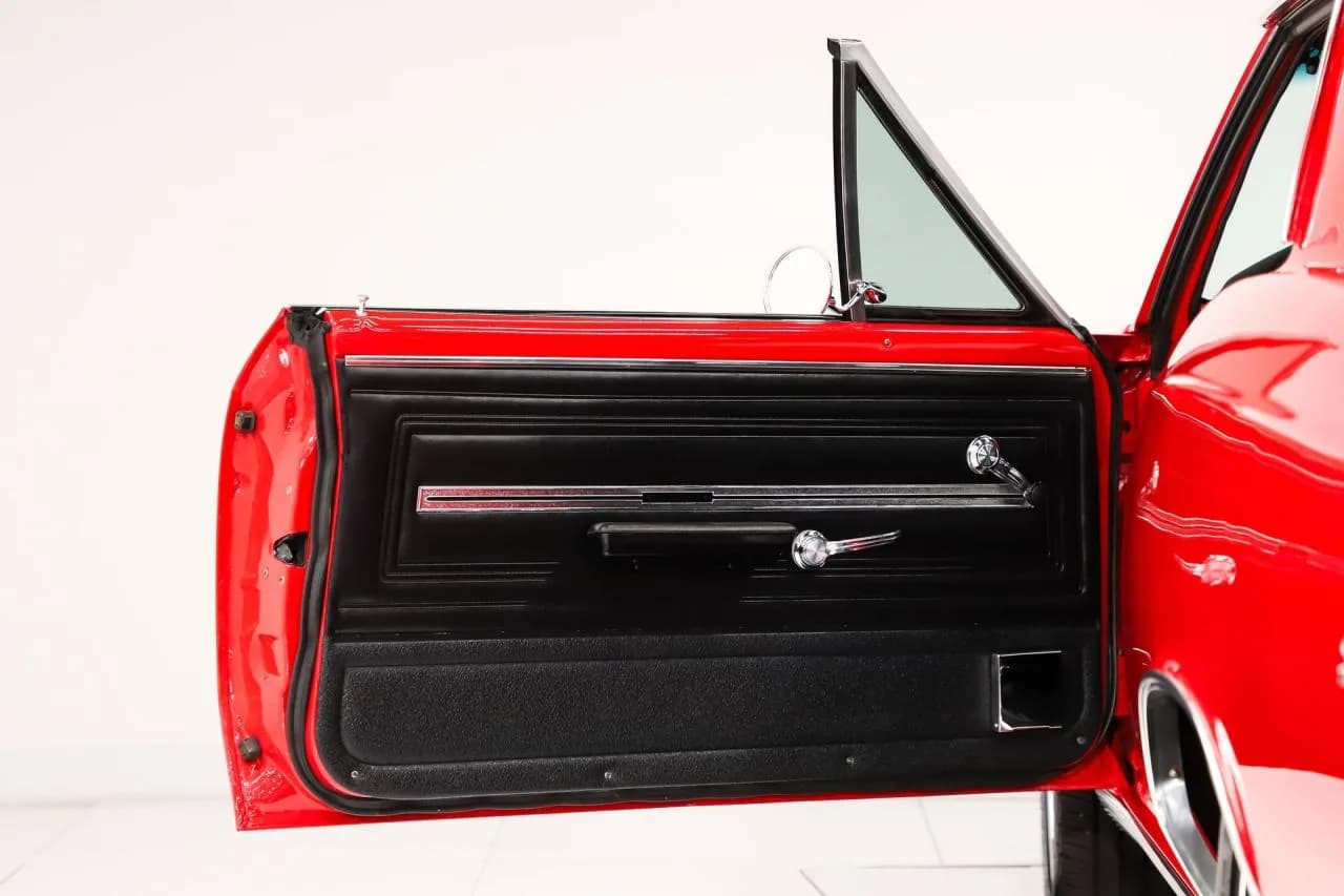 1966 Chevrolet Chevelle SS - Thumbnail 8