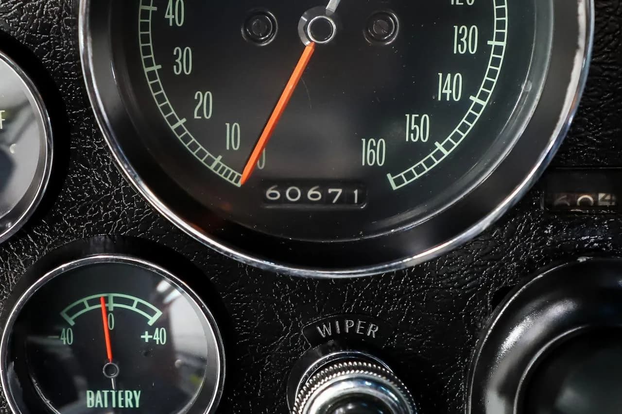 1967 Chevrolet Corvette - Thumbnail 3