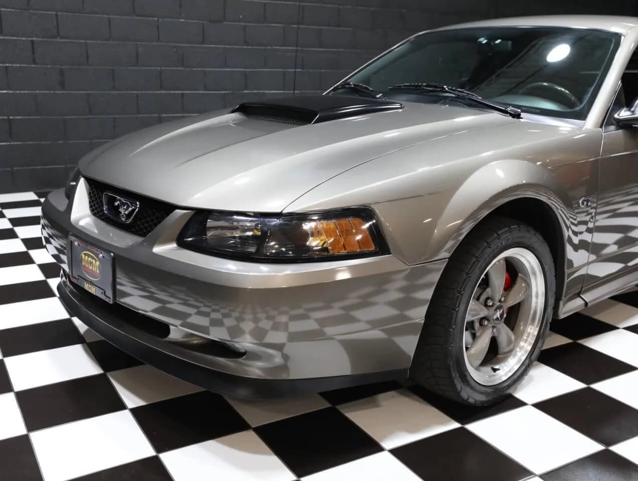 2002 Ford Mustang - Thumbnail 7