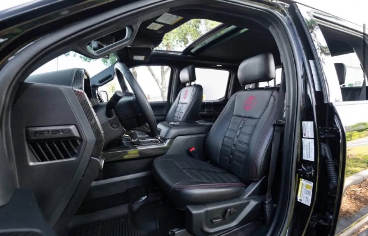 2020 Ford F-150 - Thumbnail 4