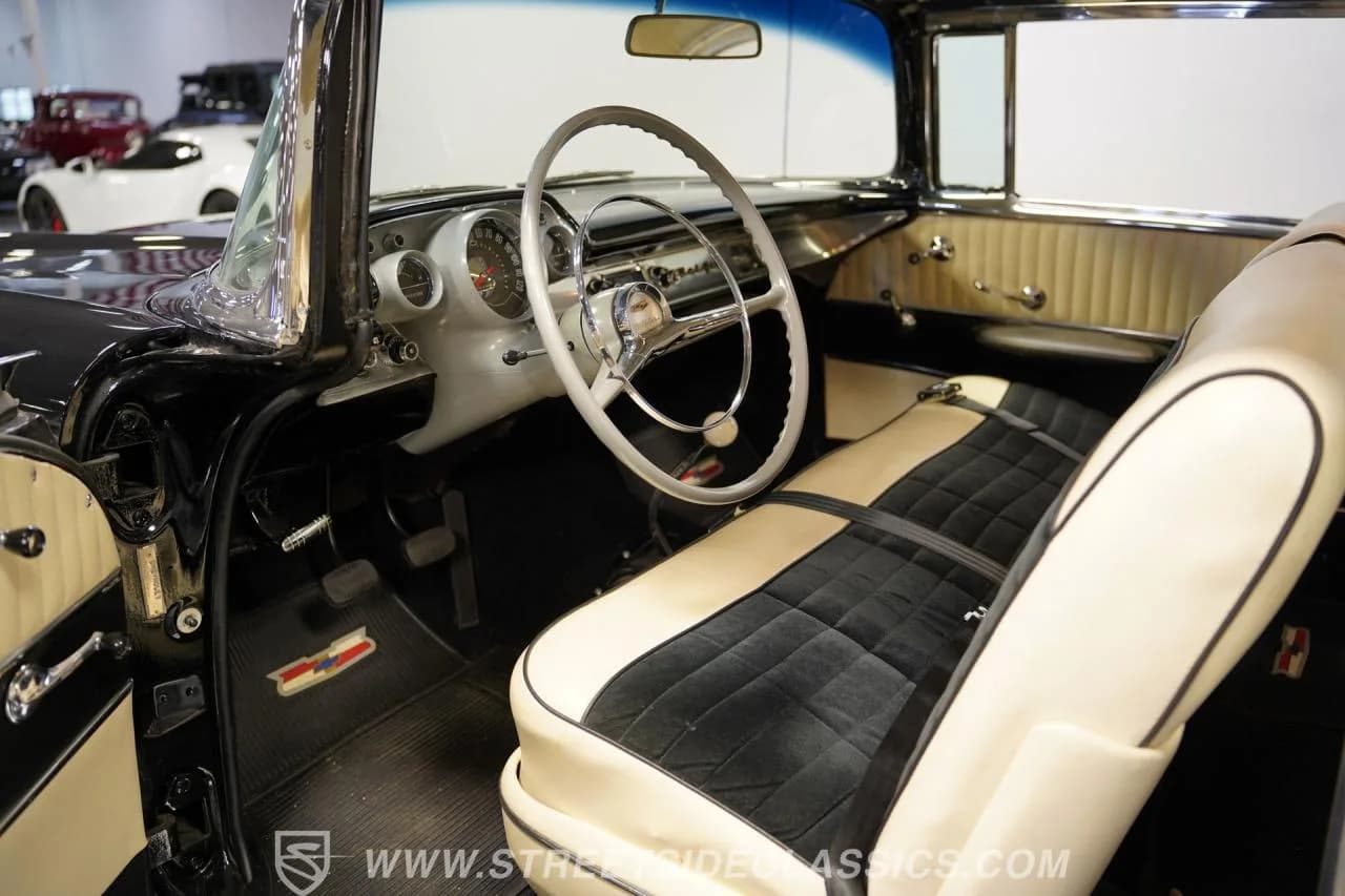1957 Chevrolet Bel Air 2 Door Hardtop - Thumbnail 4