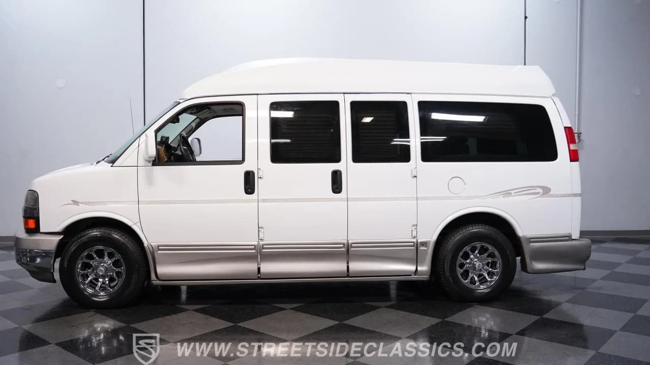 2007 Chevrolet Express 1500 Majestic Conversion Van - Thumbnail 2