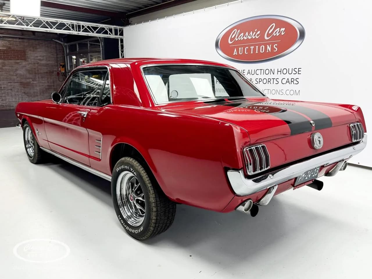 1966 Ford Mustang - Thumbnail 6