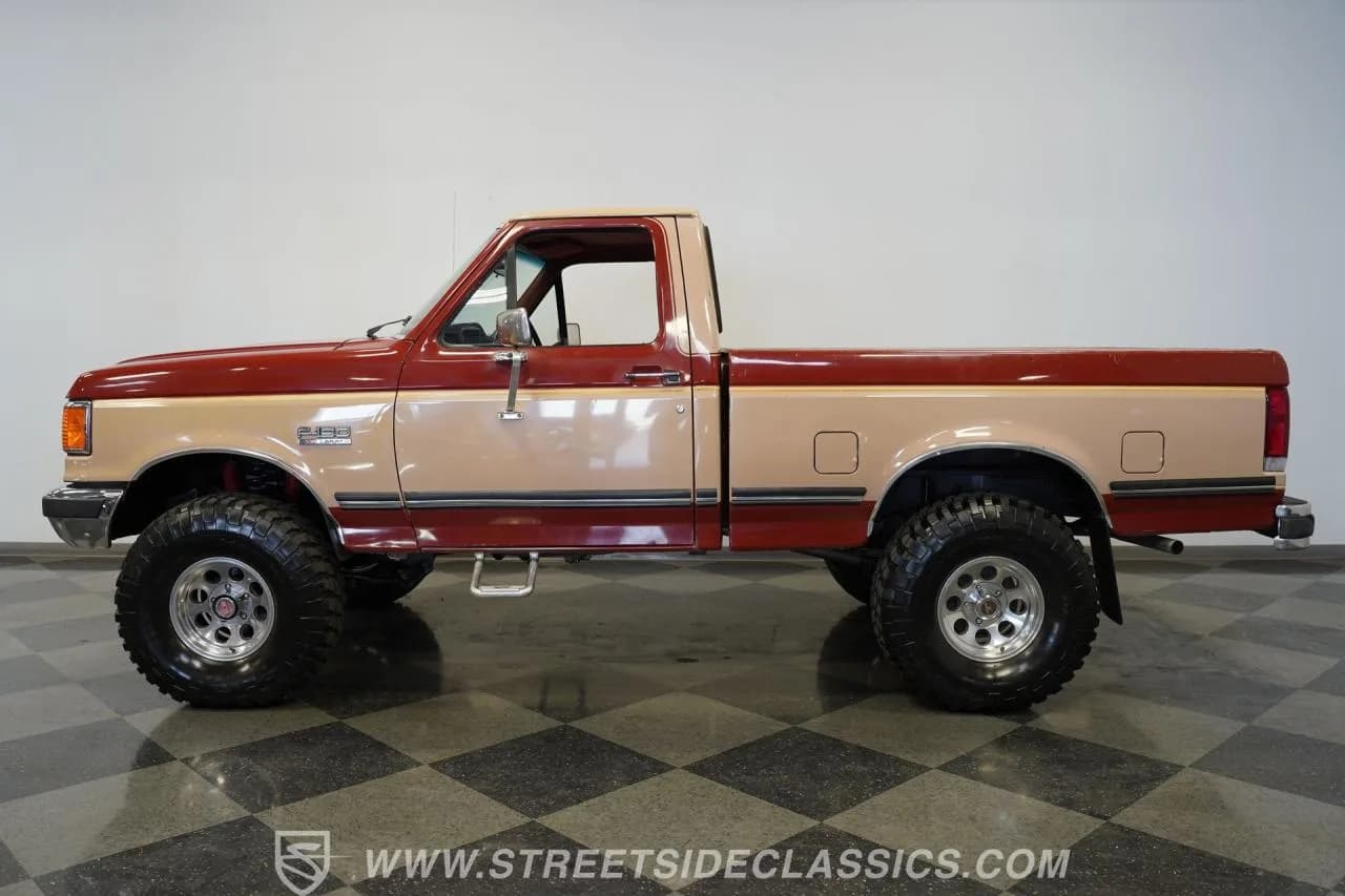 1987 Ford F-150 460 BOSS 4x4 - Thumbnail 2