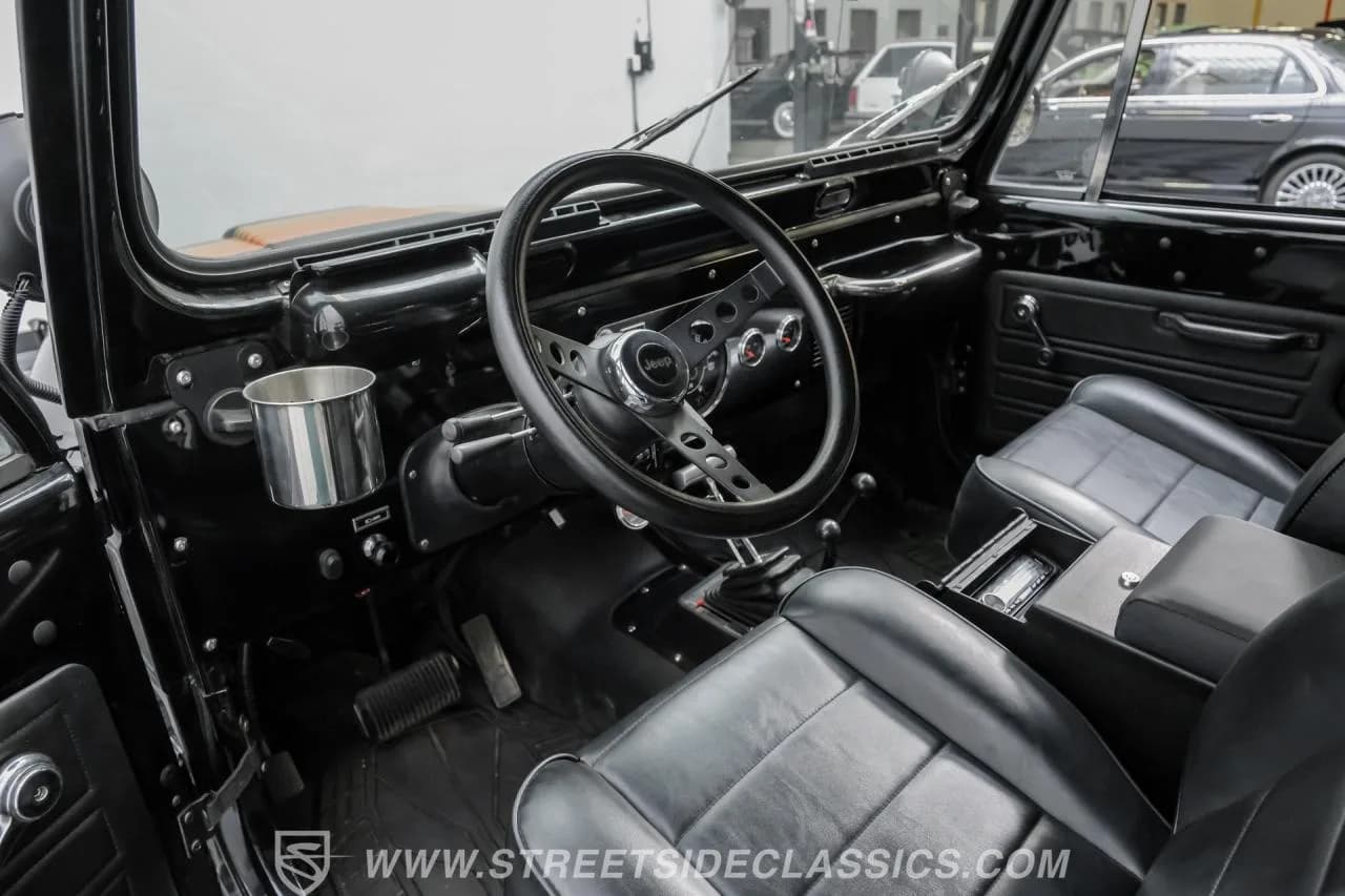 1980 Jeep CJ7 Renegade - Thumbnail 4